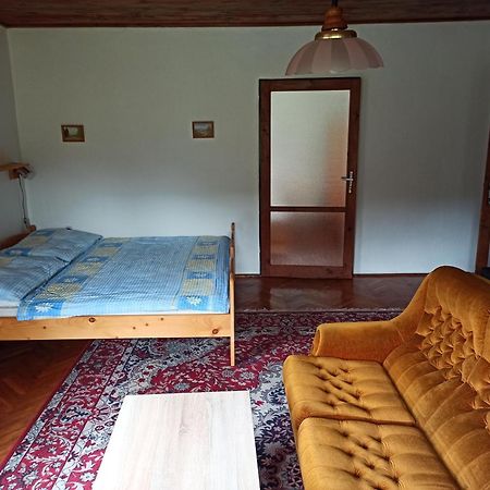 Apartmany Waldex Jetrichovice  ภายนอก รูปภาพ