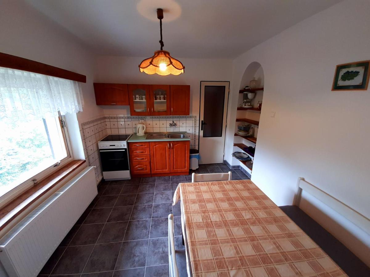 Apartmany Waldex Jetrichovice  ภายนอก รูปภาพ