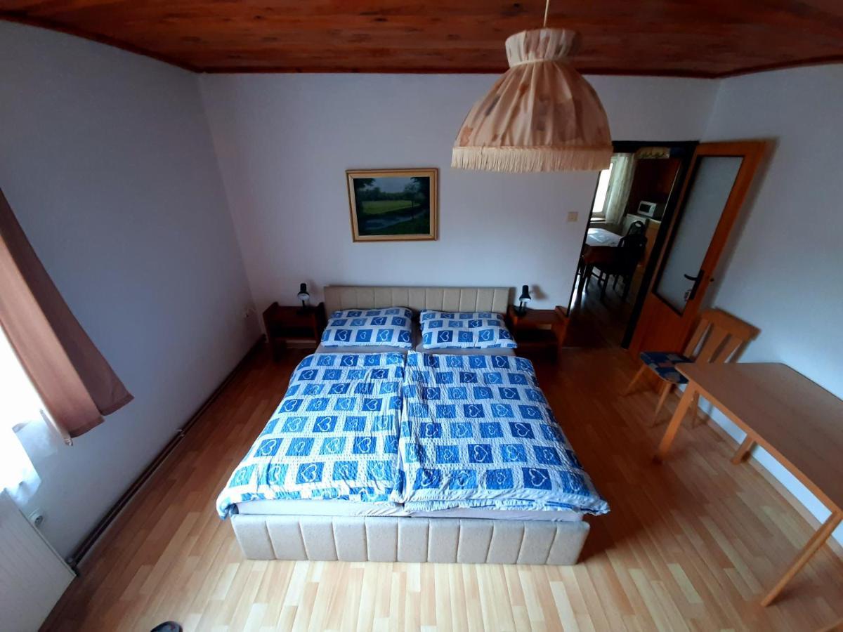 Apartmany Waldex Jetrichovice  ภายนอก รูปภาพ